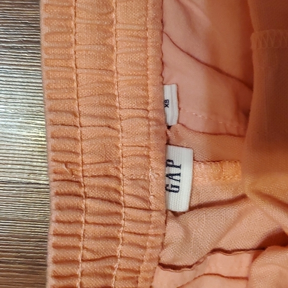 Gap Shorts Womens Size XS Pull On Ultra Light Creamy Coral Pink - Picture 5 of 9